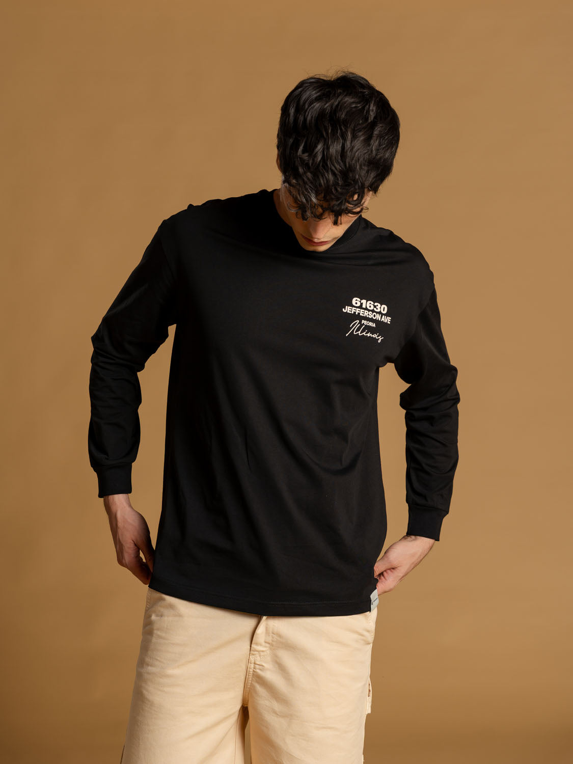 CAT WWR | 61630 Jefferson Ave L/L T-Shirt Black